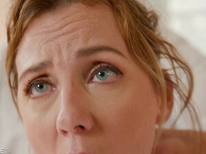 Моя жена впервые дала в попку и согласилась на кремпай в ротик после работы